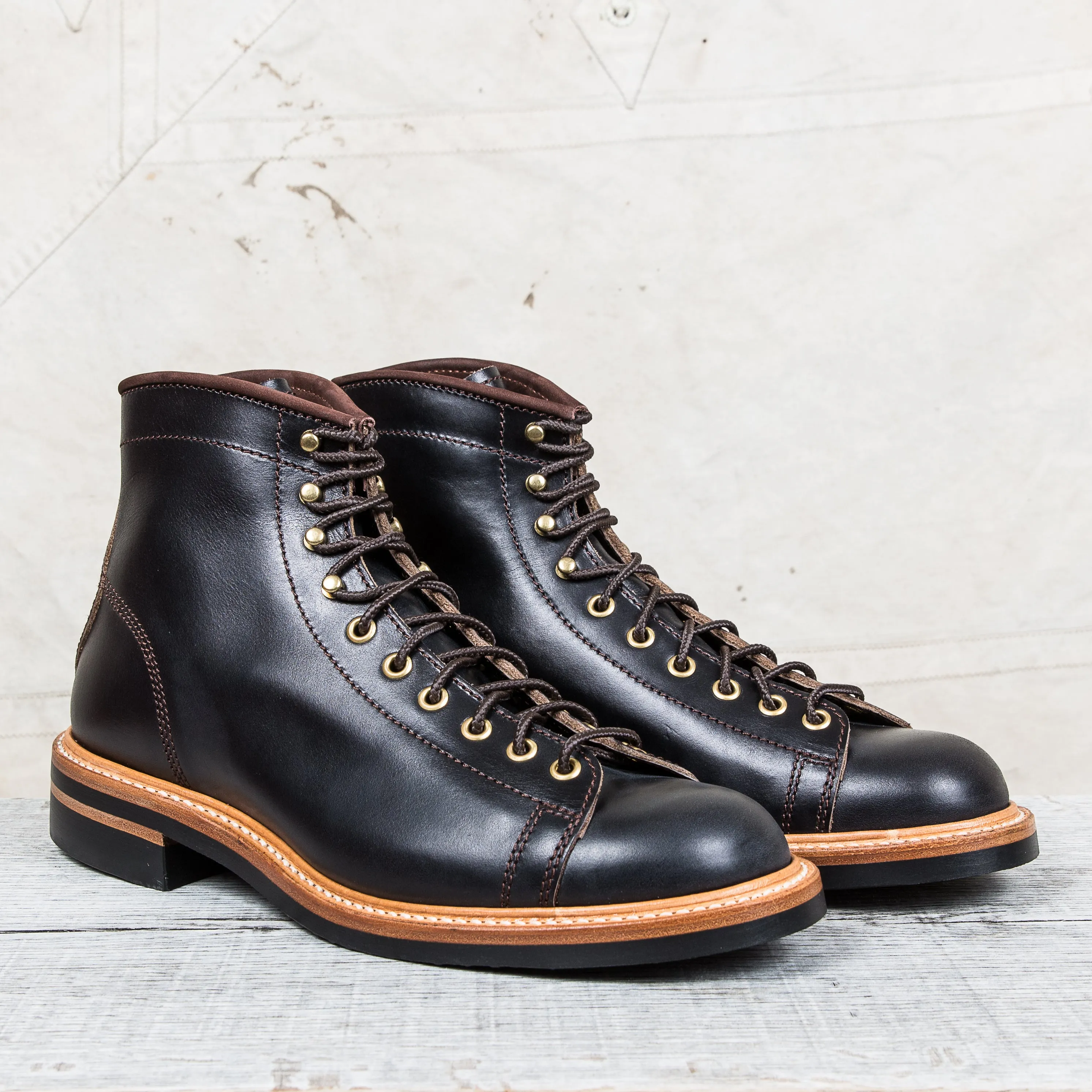 John Lofgren LK-013 Monkey Boots CXL Black