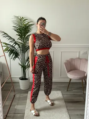 Pantaloni joggers leggeri animalier con banda rossa