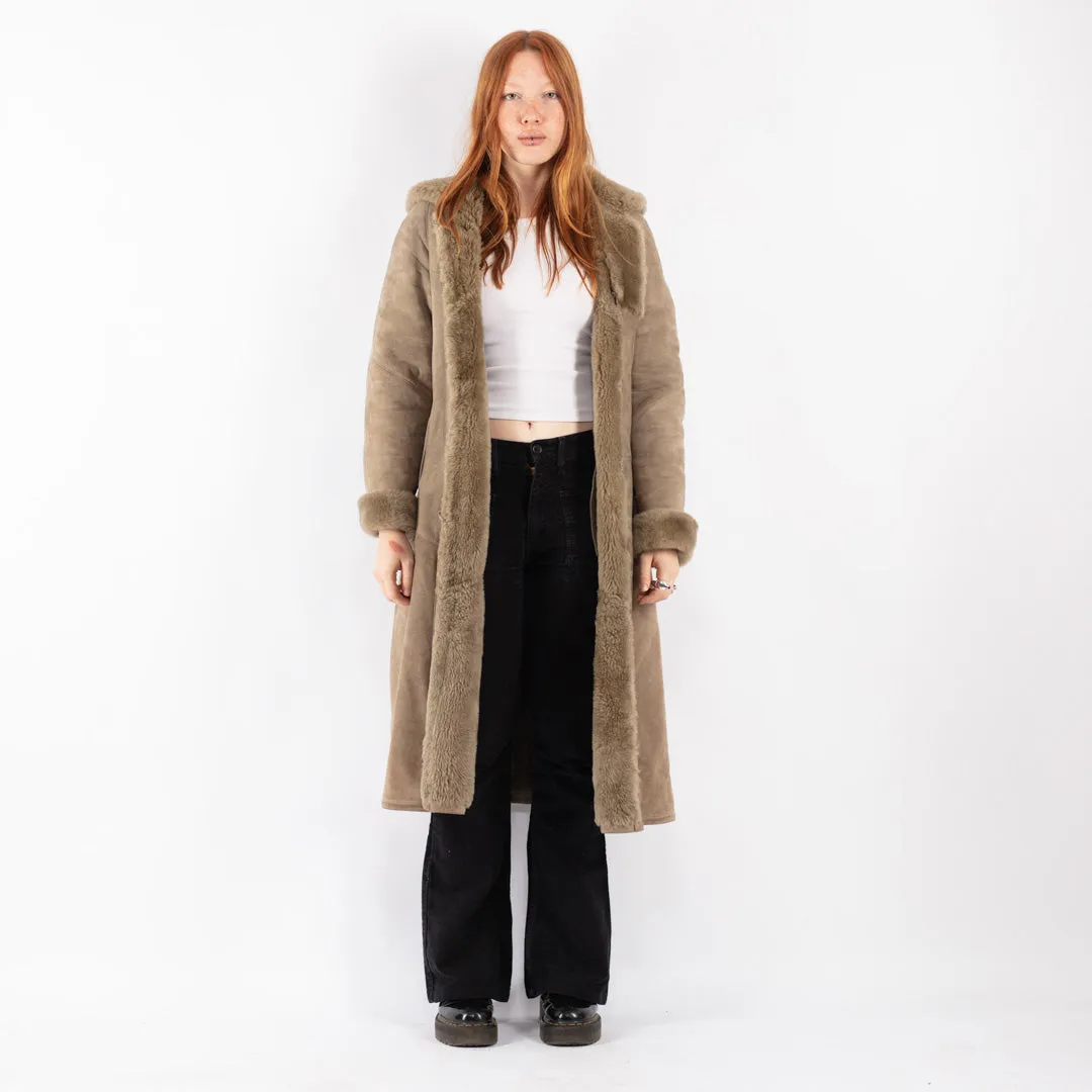 Vintage 70's Women Hooded Sheepskin Long Coat in Beige