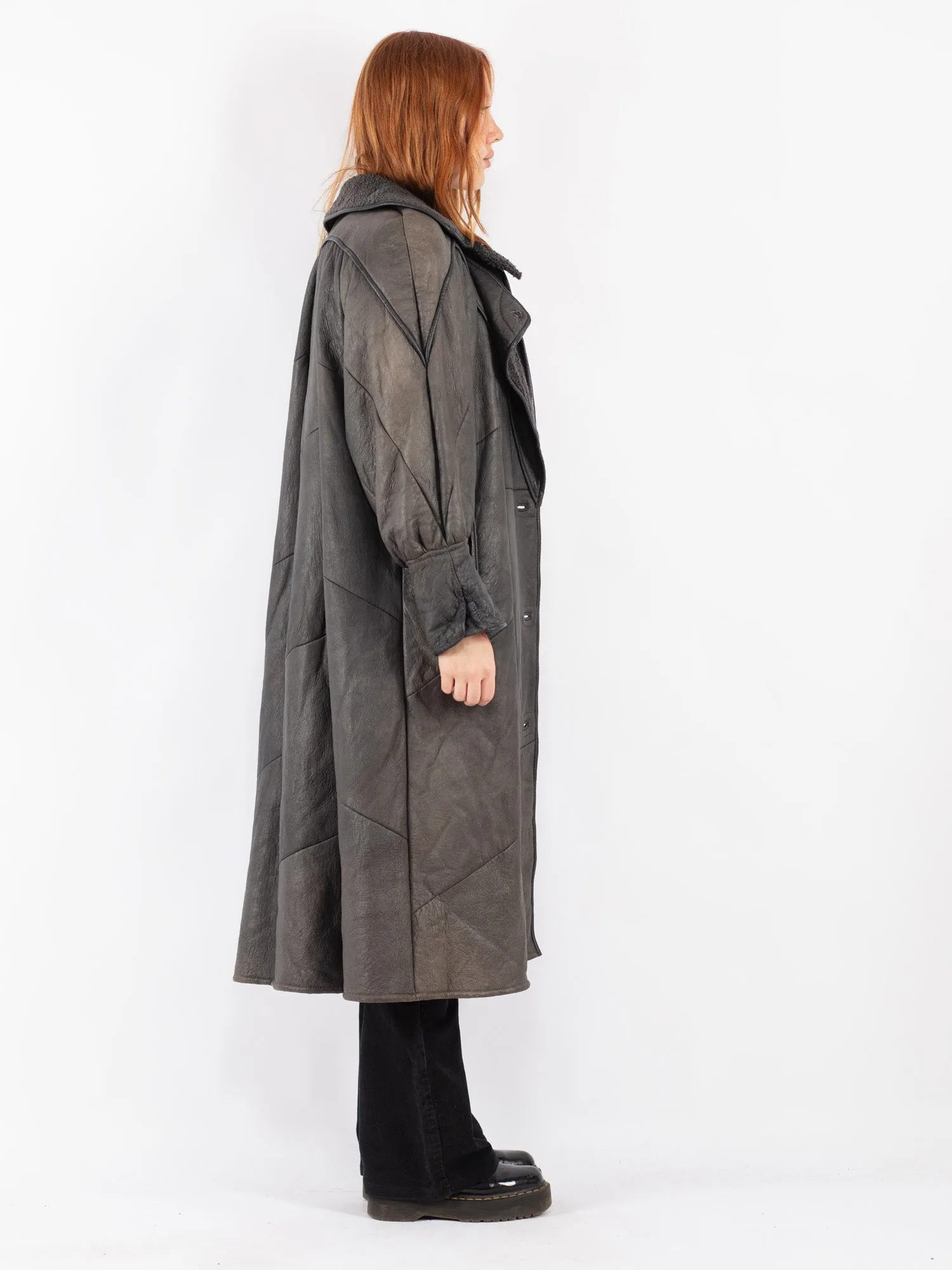 Vintage 80's Women Sheepskin Coat in Gray